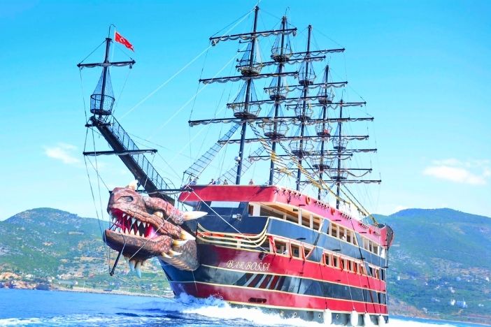 Alanya Barbossa Korsan Tekne Turu Feature