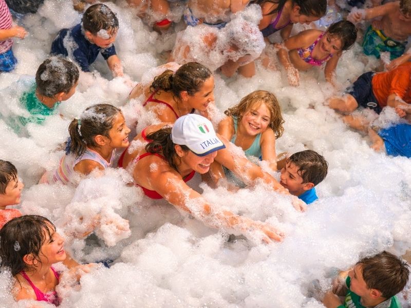 Dev Barbossa İle Coşku