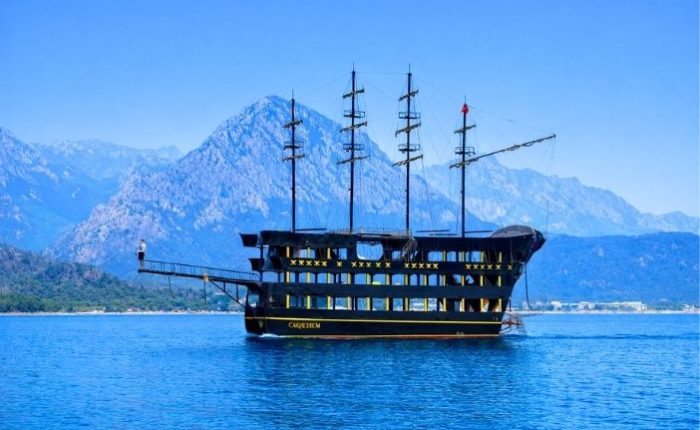 Antalya Red Dragon Tekne Turu Feature