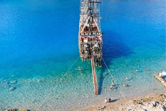 Fethiye Kelebekler Vadisi Black Pearl Tekne Turu Feature