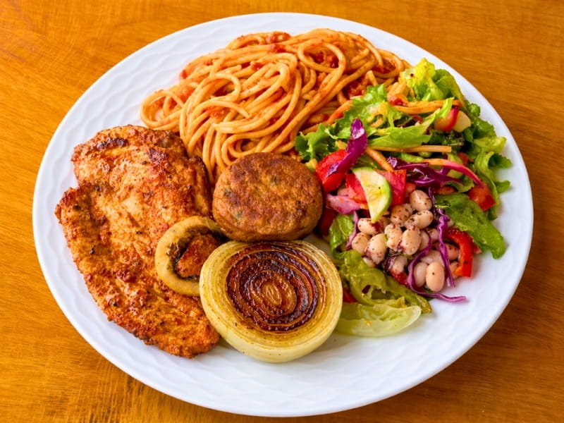 Lezzetli Öğle Yemeği