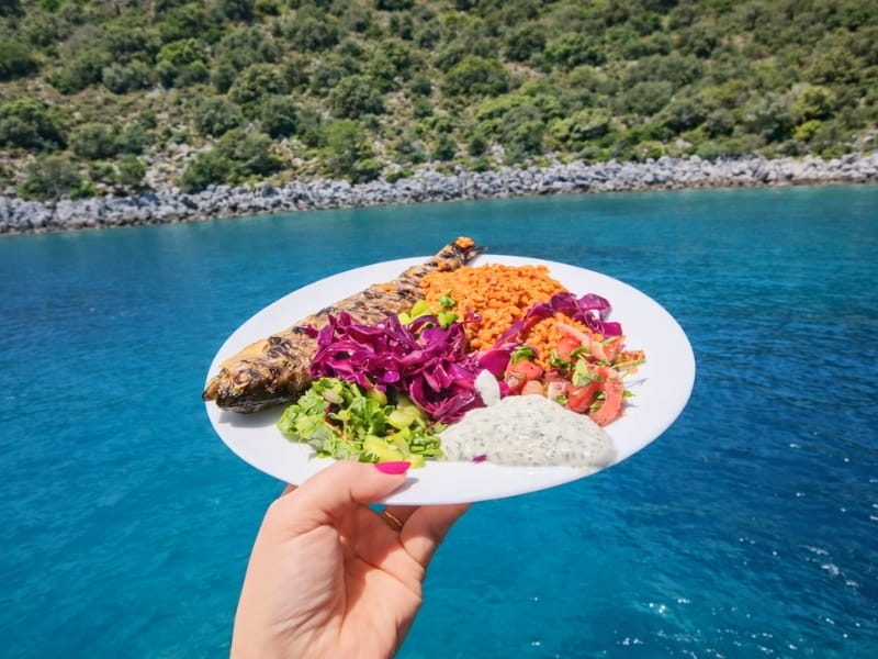 Lezzetli Öğle Yemeği