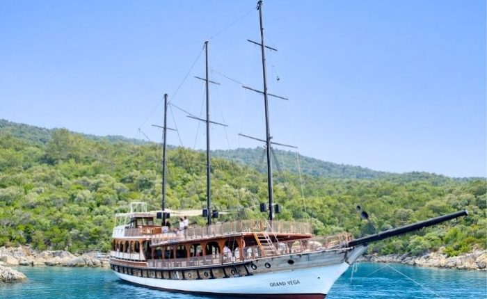 Fethiye Kelebekler Vadisi Grand Vega Tekne turu Feature