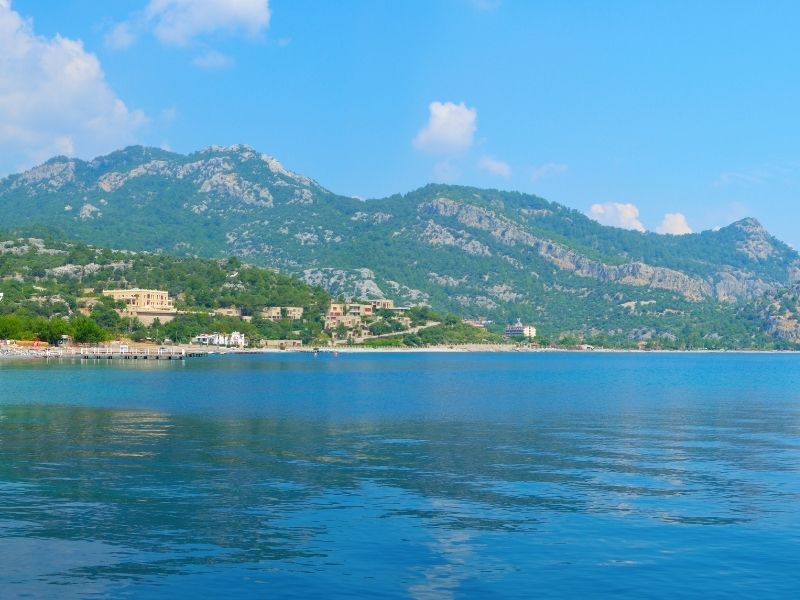 Kumlubük Koyu | Öğle Yemeği & Yüzme