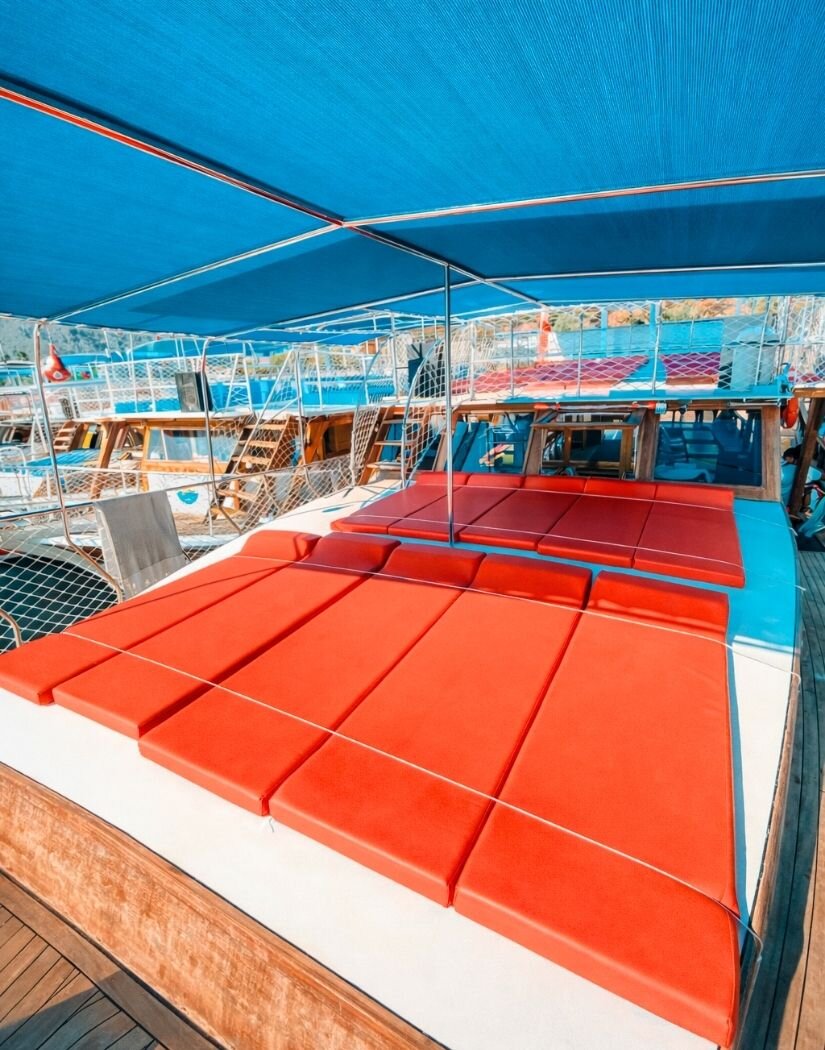 Antalya Sulu Ada Tekne Turu