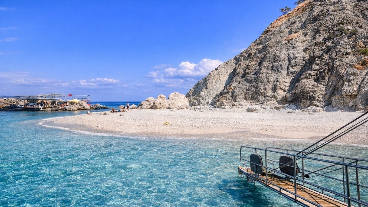 Antalya Sulu Ada Tekne Turu