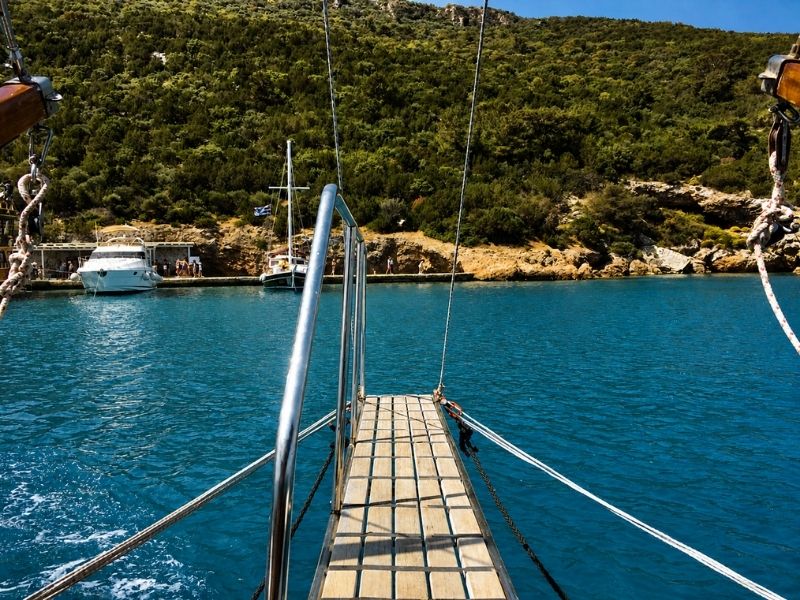 Karaada | Sıcak Su Mağarası