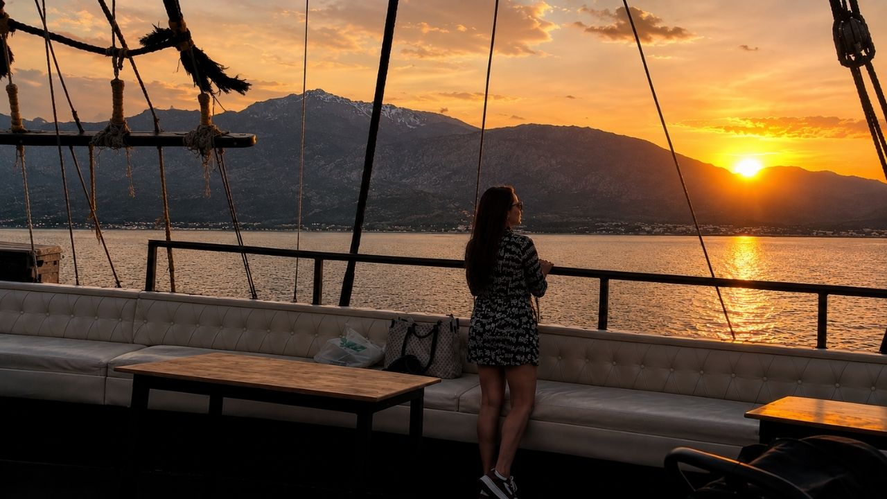 Antalya Gonster Günbatımı Tekne Turu